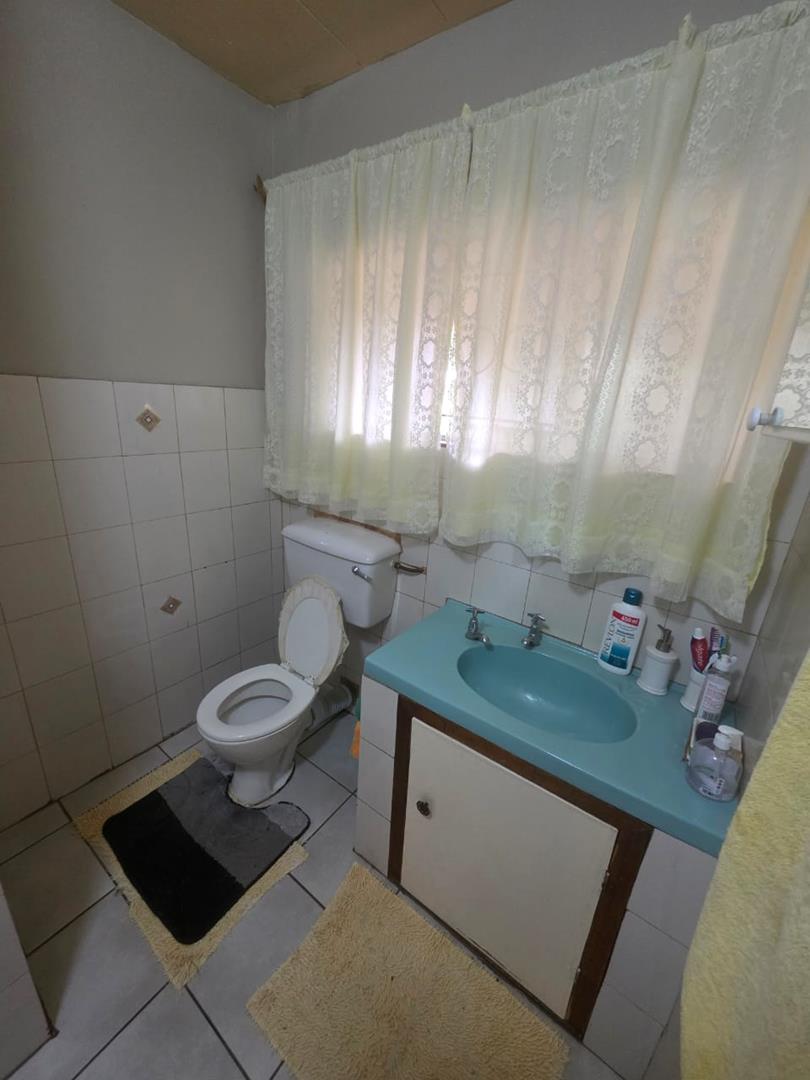 4 Bedroom Property for Sale in Roodepan Northern Cape